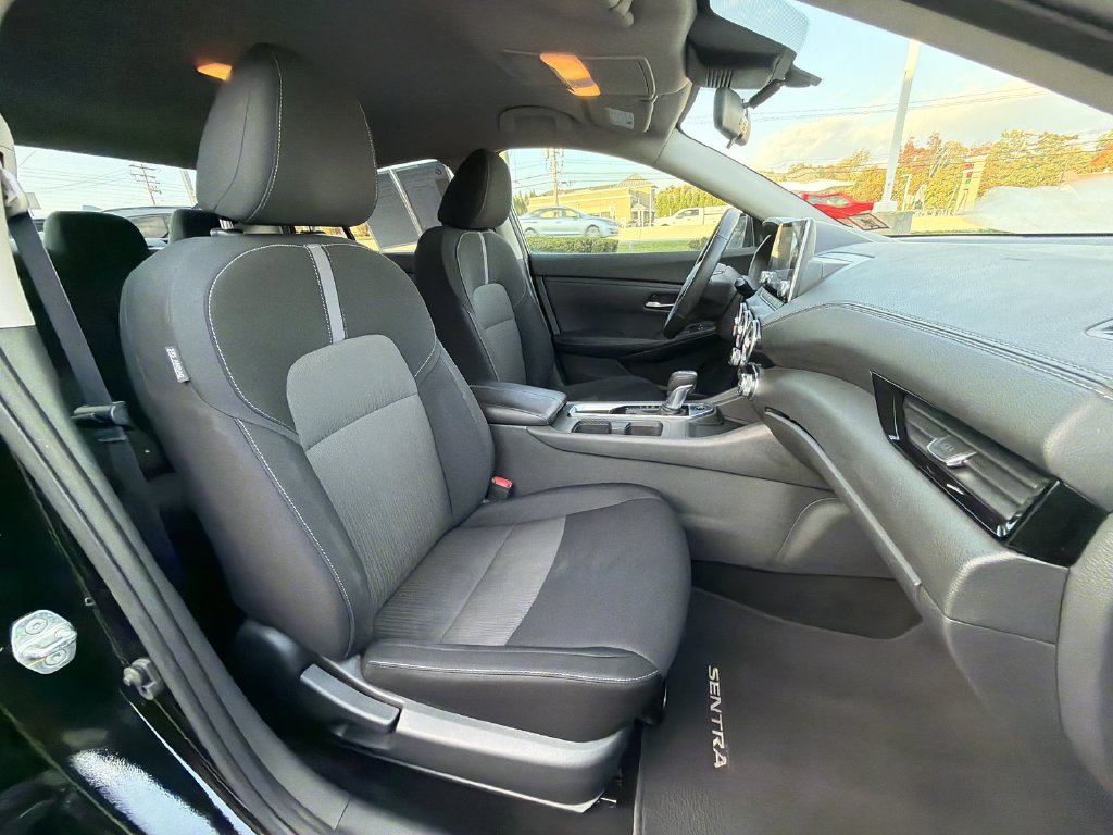 Used 2021 Nissan Sentra SV FWD image 22