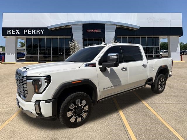 Used 2024 GMC Sierra 2500 Denali w/ Denali Reserve Package AWD/4WD image 1