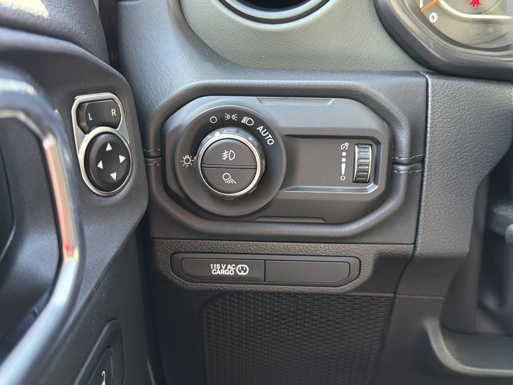 New 2026 Jeep Gladiator Mojave image 24