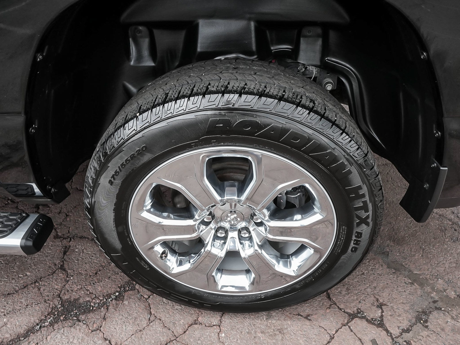Used 2023 RAM 1500 Big Horn AWD/4WD image 9