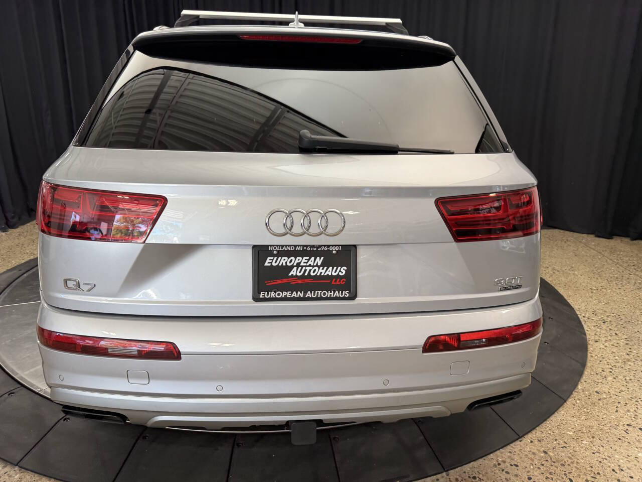 Used 2018 Audi Q7 3.0T Premium Plus AWD/4WD image 7