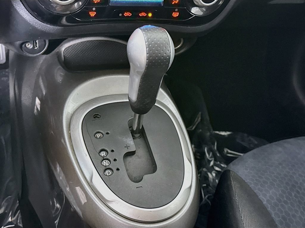Used 2016 Nissan Juke SV AWD/4WD image 8