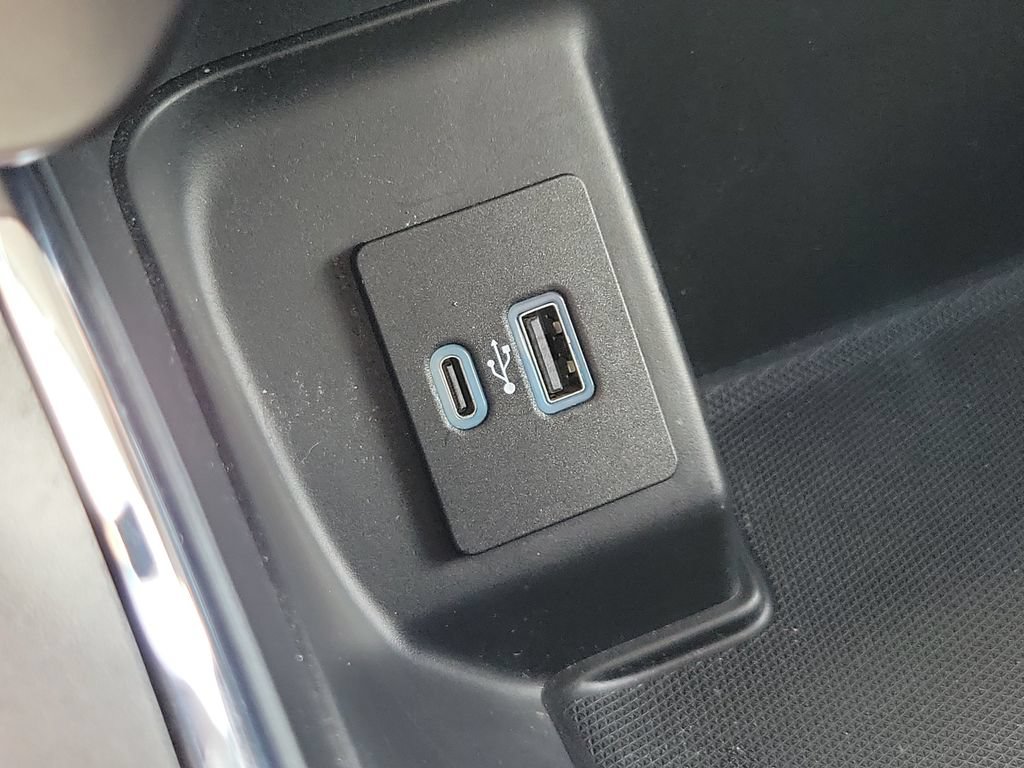 Used 2021 Ford F150 XLT w/ Equipment Group 302A High AWD/4WD image 26