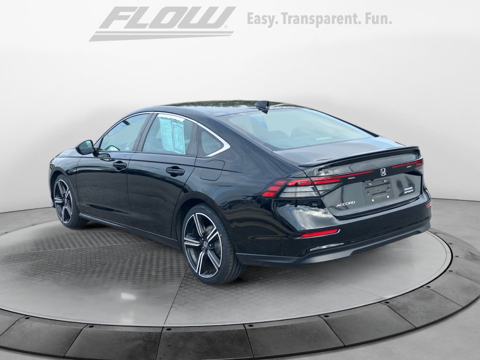Used 2023 Honda Accord Sport image 6