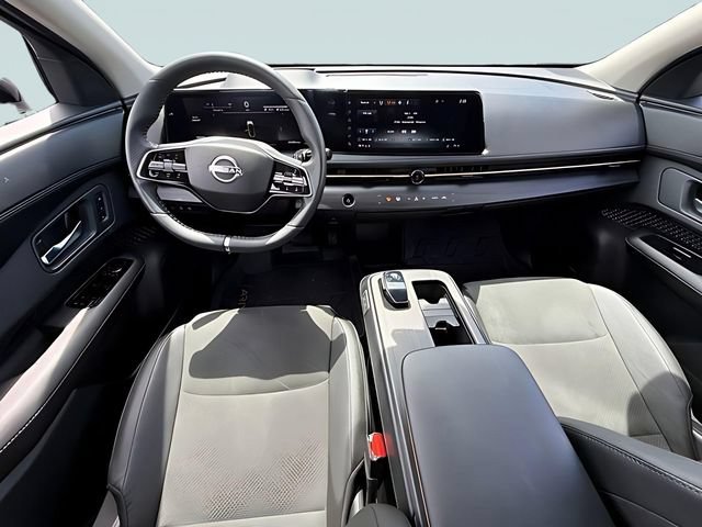 Used 2023 Nissan Ariya FWD image 7