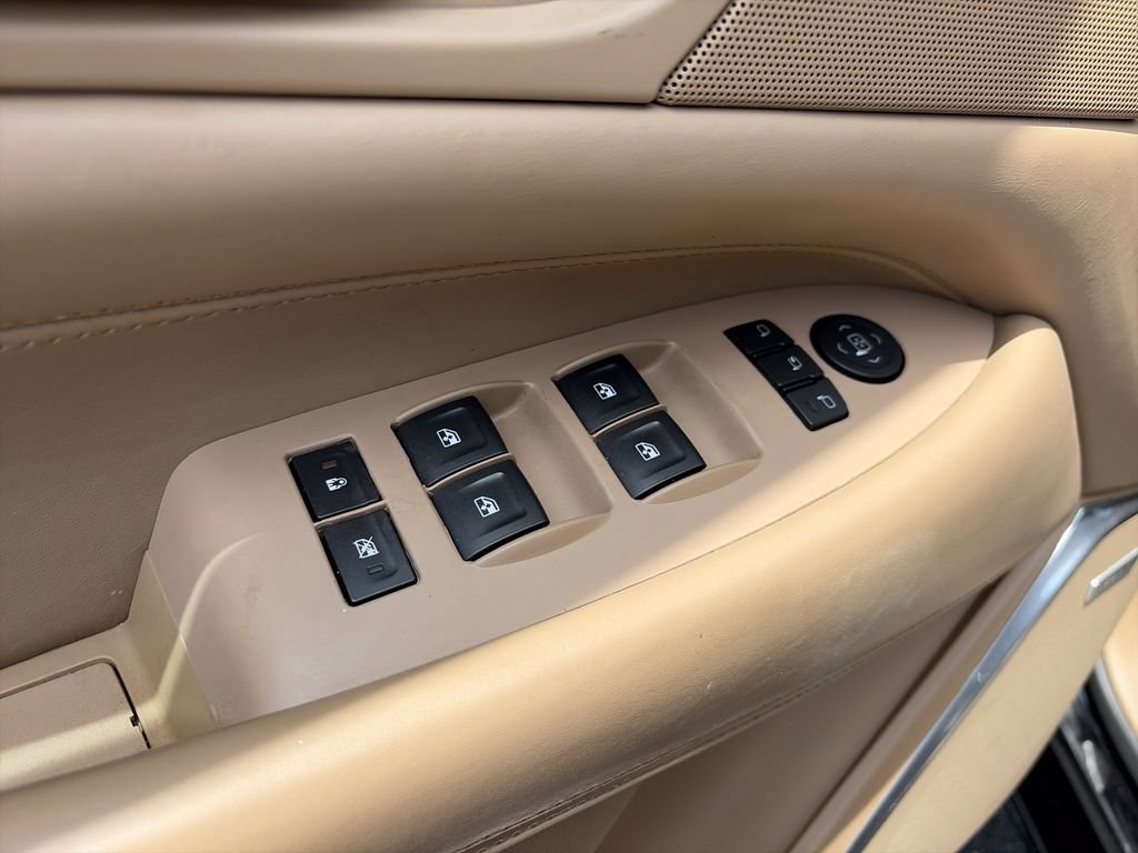 Used 2019 Cadillac Escalade Platinum AWD/4WD image 23