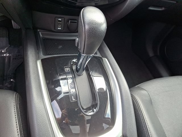 Used 2015 Nissan Rogue SL w/ SL Premium Package AWD/4WD image 22