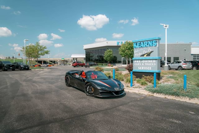 Used 2022 Ferrari SF90 Spider AWD/4WD image 33