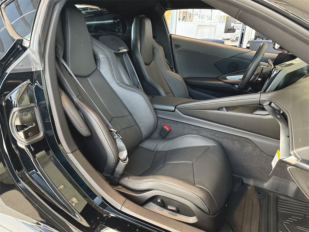 New 2026 Chevrolet Corvette Stingray Coupe w/ 1LT image 25