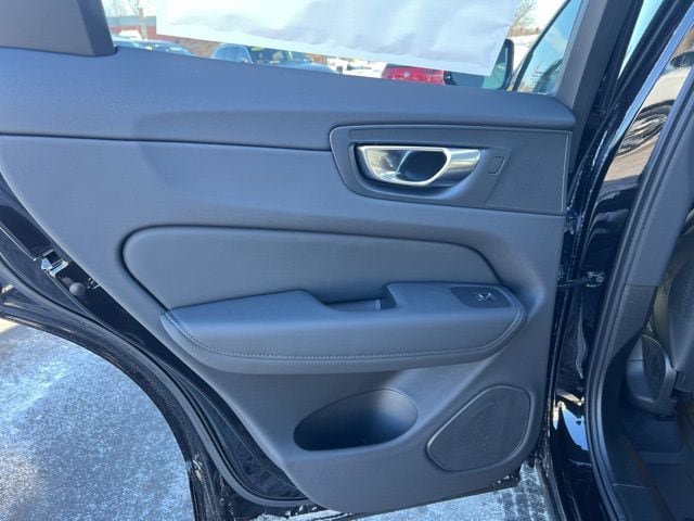 New 2026 Volvo XC60 T8 Ultra w/ Protection Package Premier AWD/4WD image 19