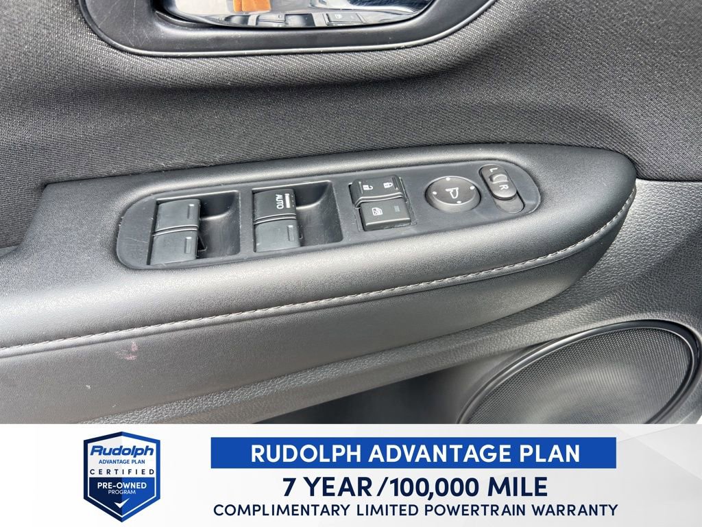 Used 2022 Honda HR-V Sport image 29