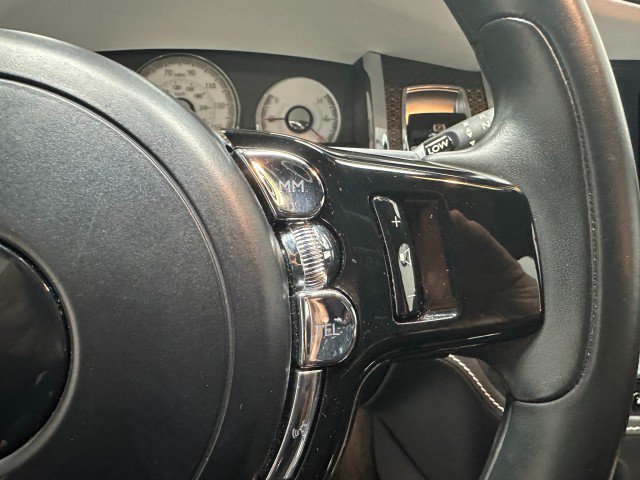 Used 2018 Rolls-Royce Ghost RWD image 34