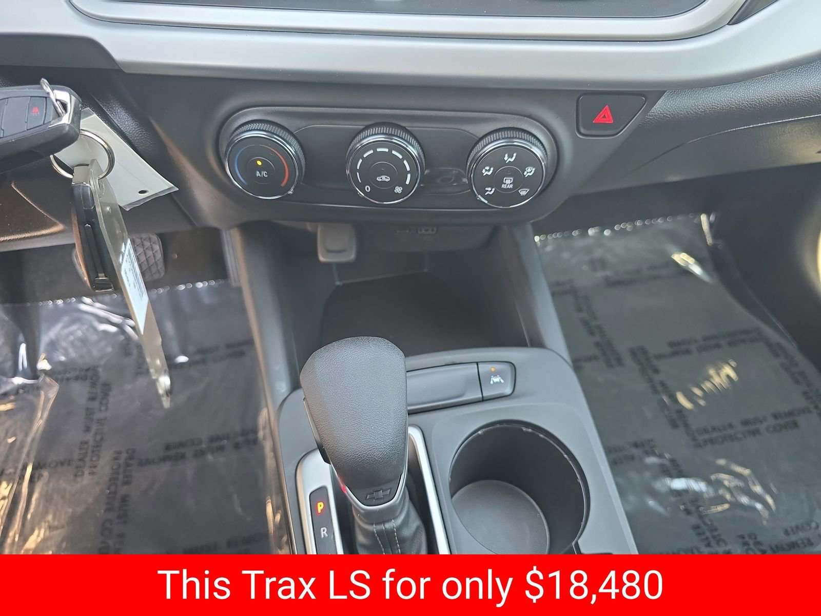 Used 2024 Chevrolet Trax LS image 30