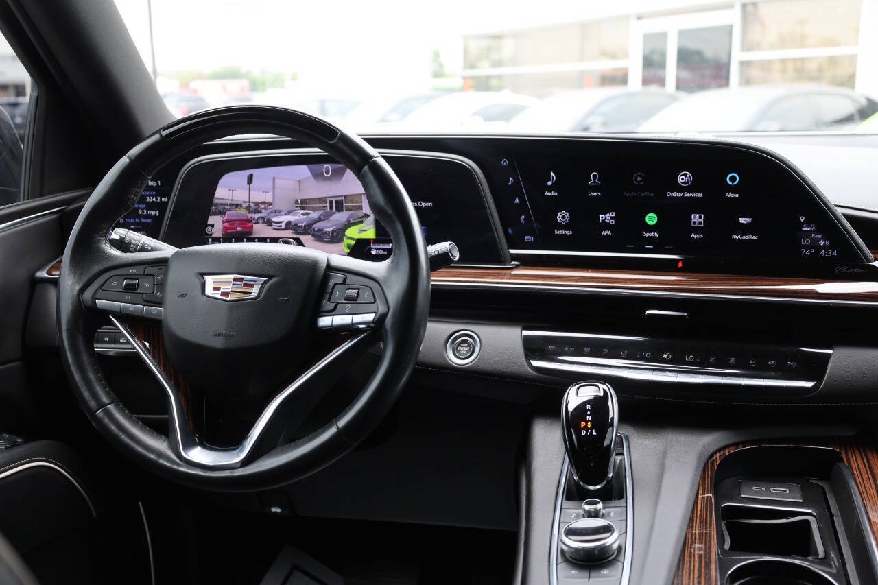 Used 2023 Cadillac Escalade ESV Premium Luxury AWD/4WD image 26