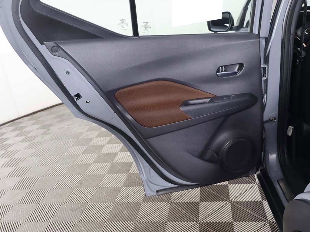 Used 2021 Nissan Kicks SR w/ Exterior Package image 24