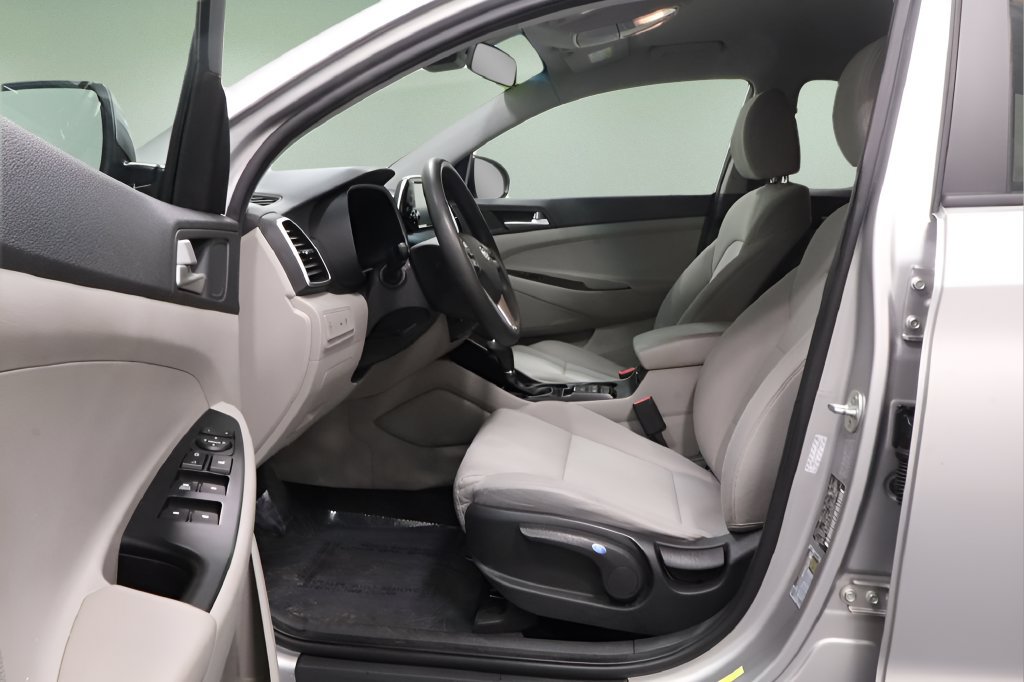 Used 2021 Hyundai Tucson SE FWD image 9