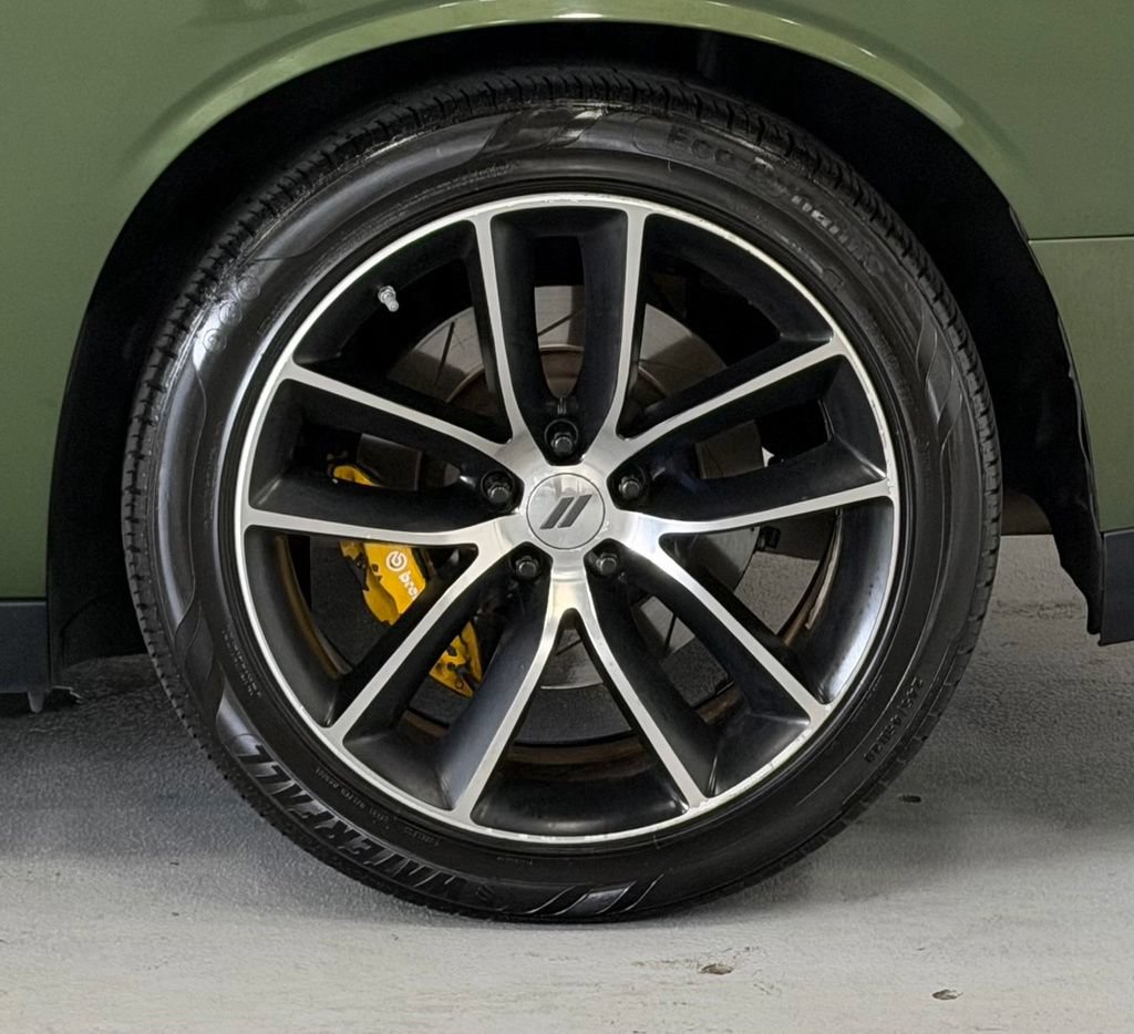 Used 2018 Dodge Challenger R/T Scat Pack w/ Leather Interior Group RWD image 8