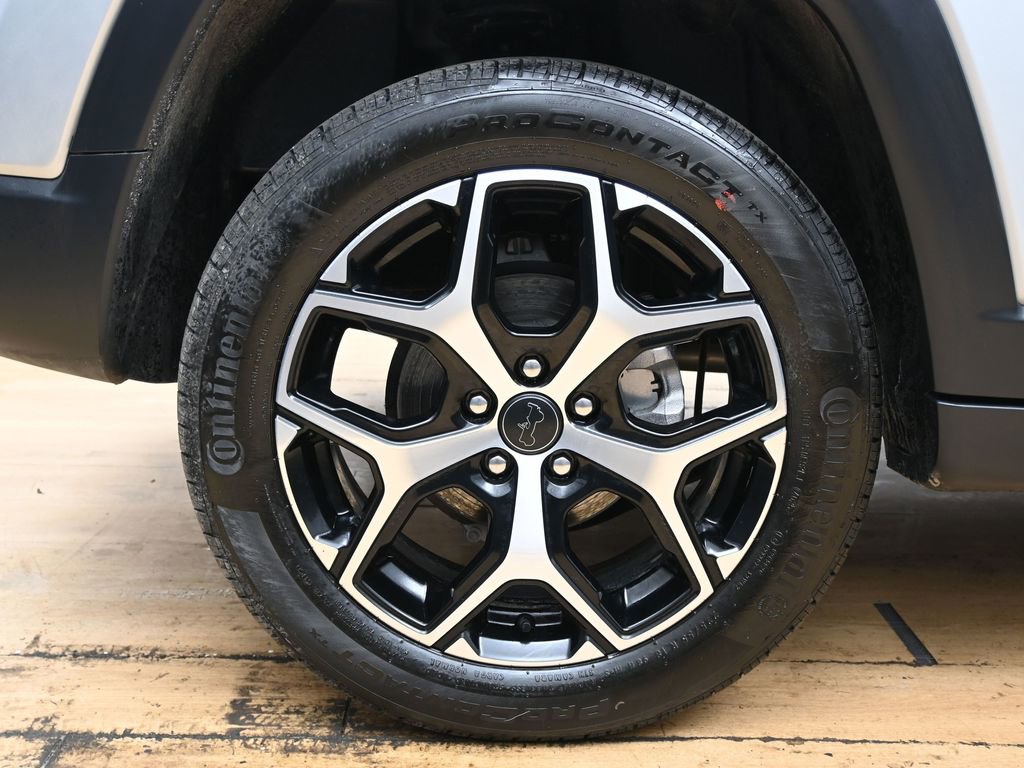 Used 2026 Jeep Compass Limited image 21