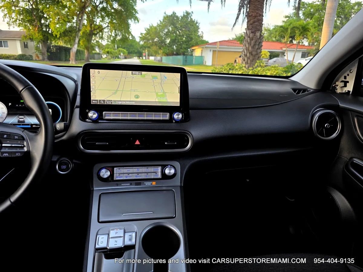Used 2023 Hyundai Kona SEL FWD image 46