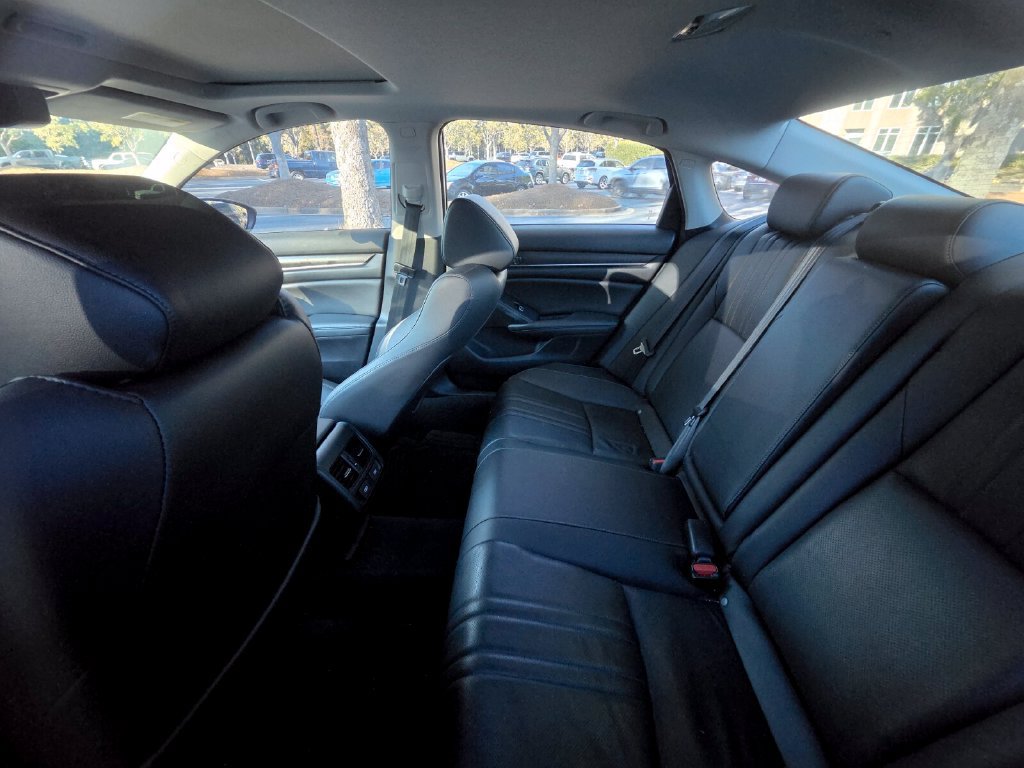 Used 2021 Honda Accord EX-L image 11