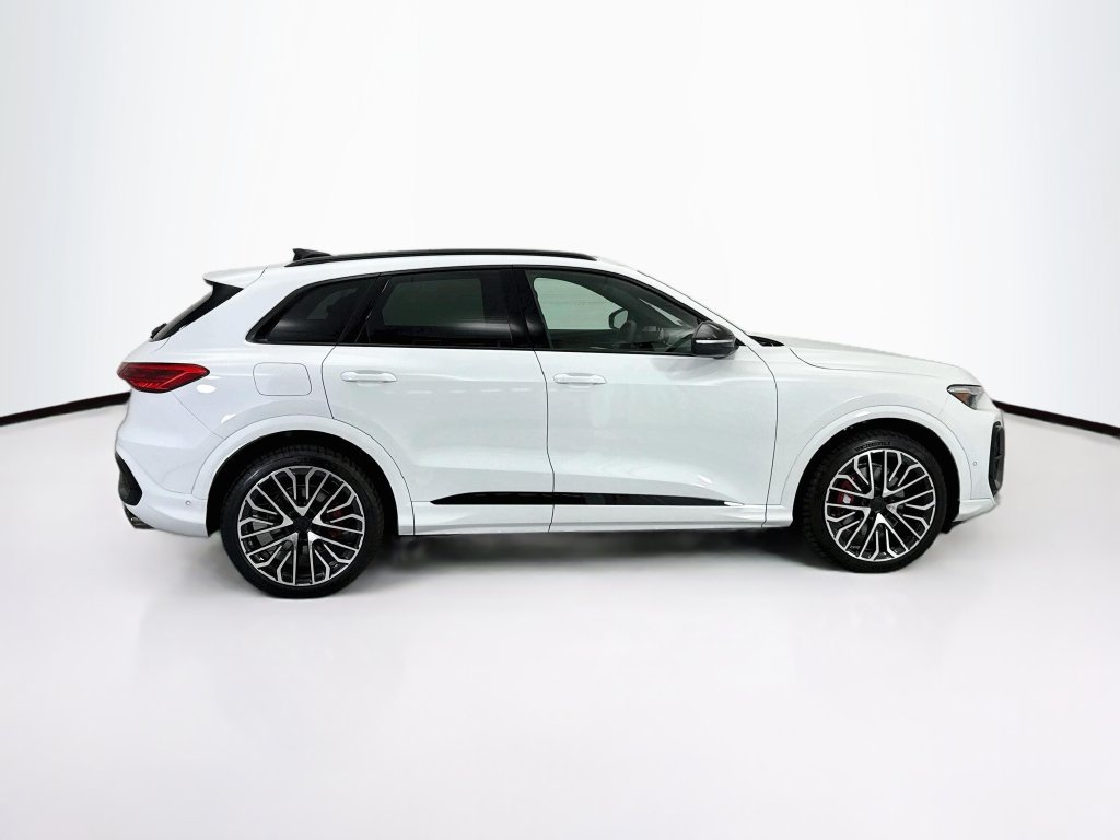 New 2026 Audi SQ5 Premium Plus AWD/4WD image 4
