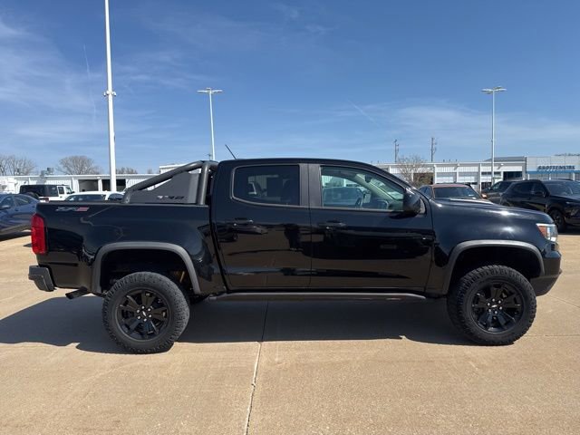 Used 2021 Chevrolet Colorado ZR2 w/ ZR2 Midnight Special Edition image 2