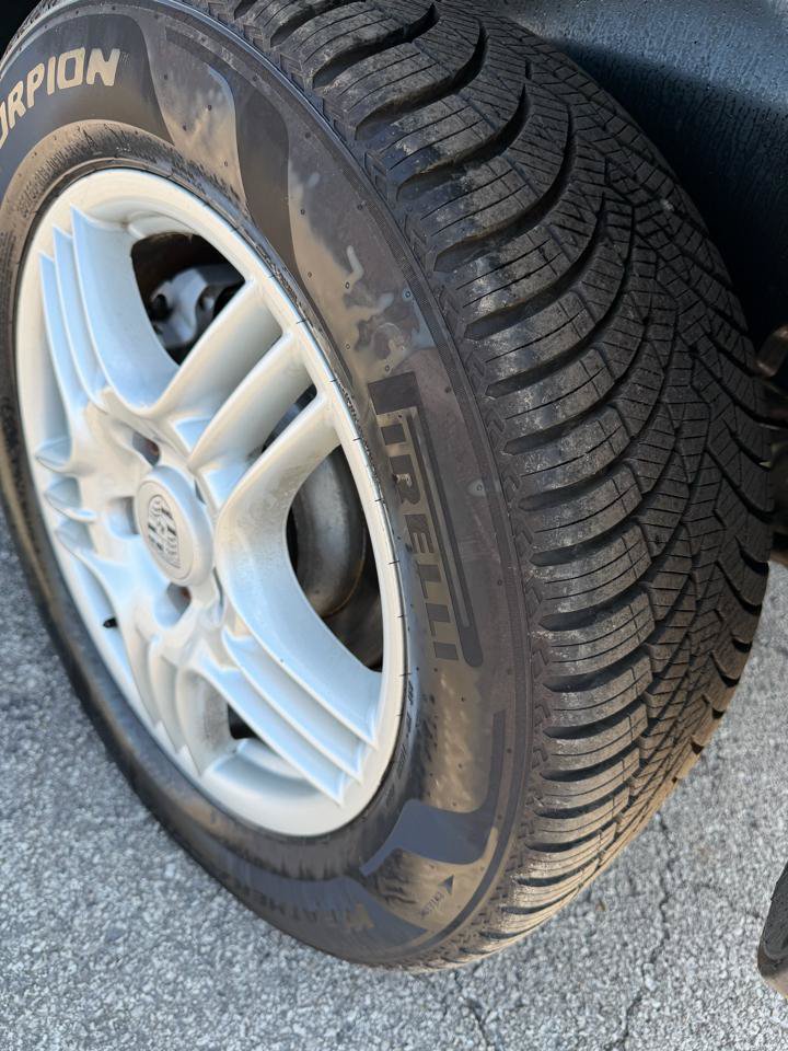 Used 2004 Porsche Cayenne S AWD/4WD image 8