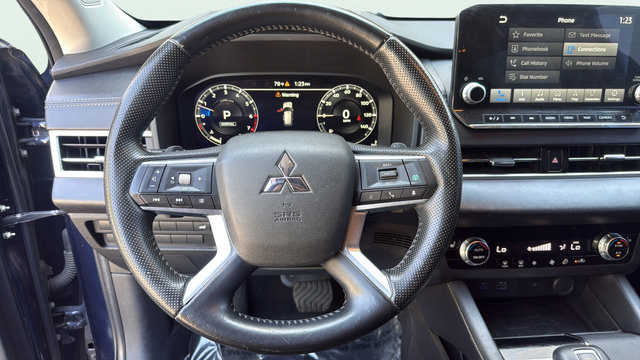 Used 2022 Mitsubishi Outlander SE FWD image 16