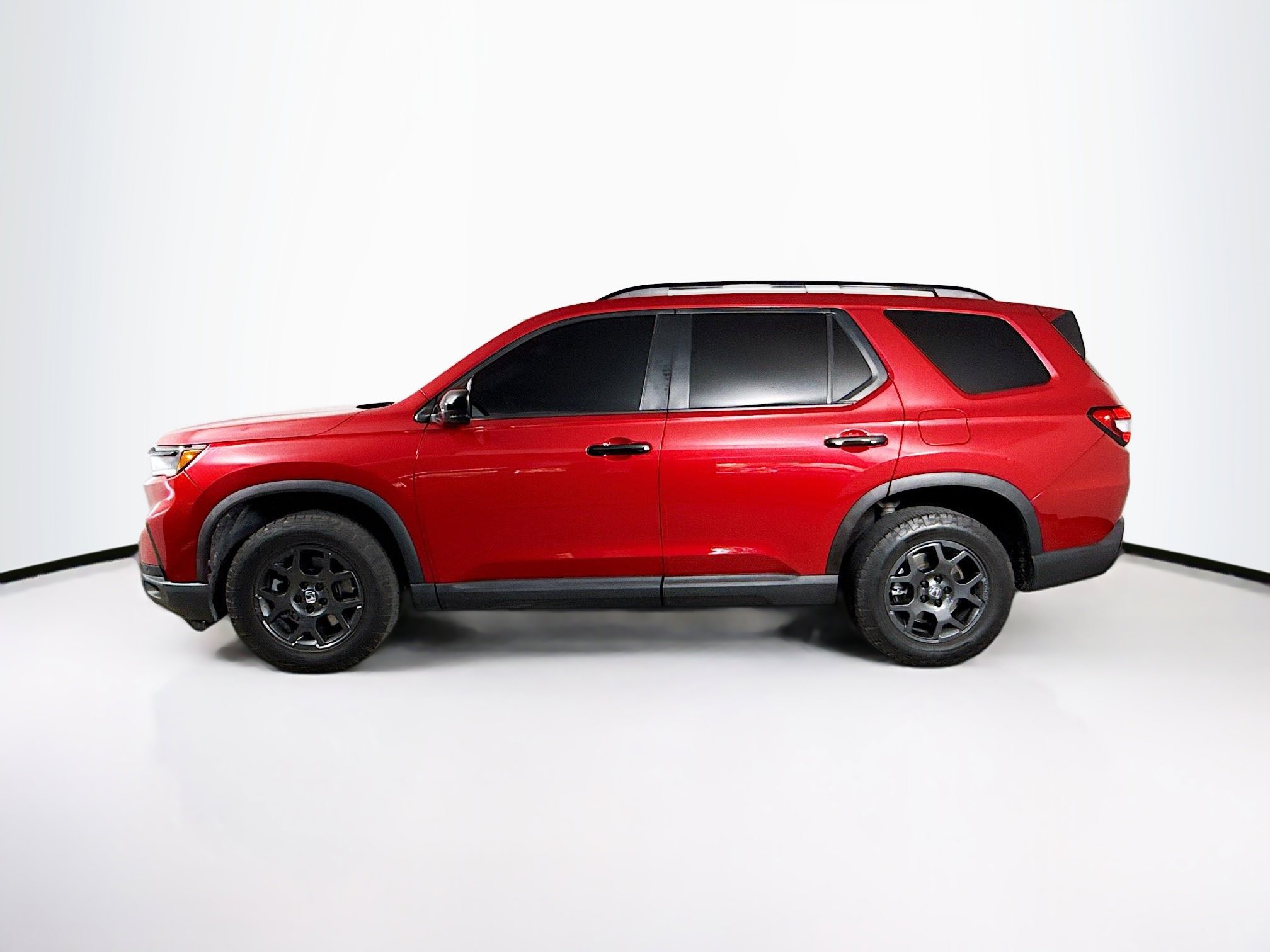 Certified 2024 Honda Pilot TrailSport image 7