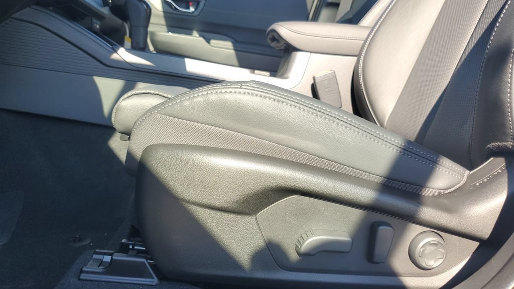 New 2026 Subaru Outback Touring XT AWD/4WD image 7