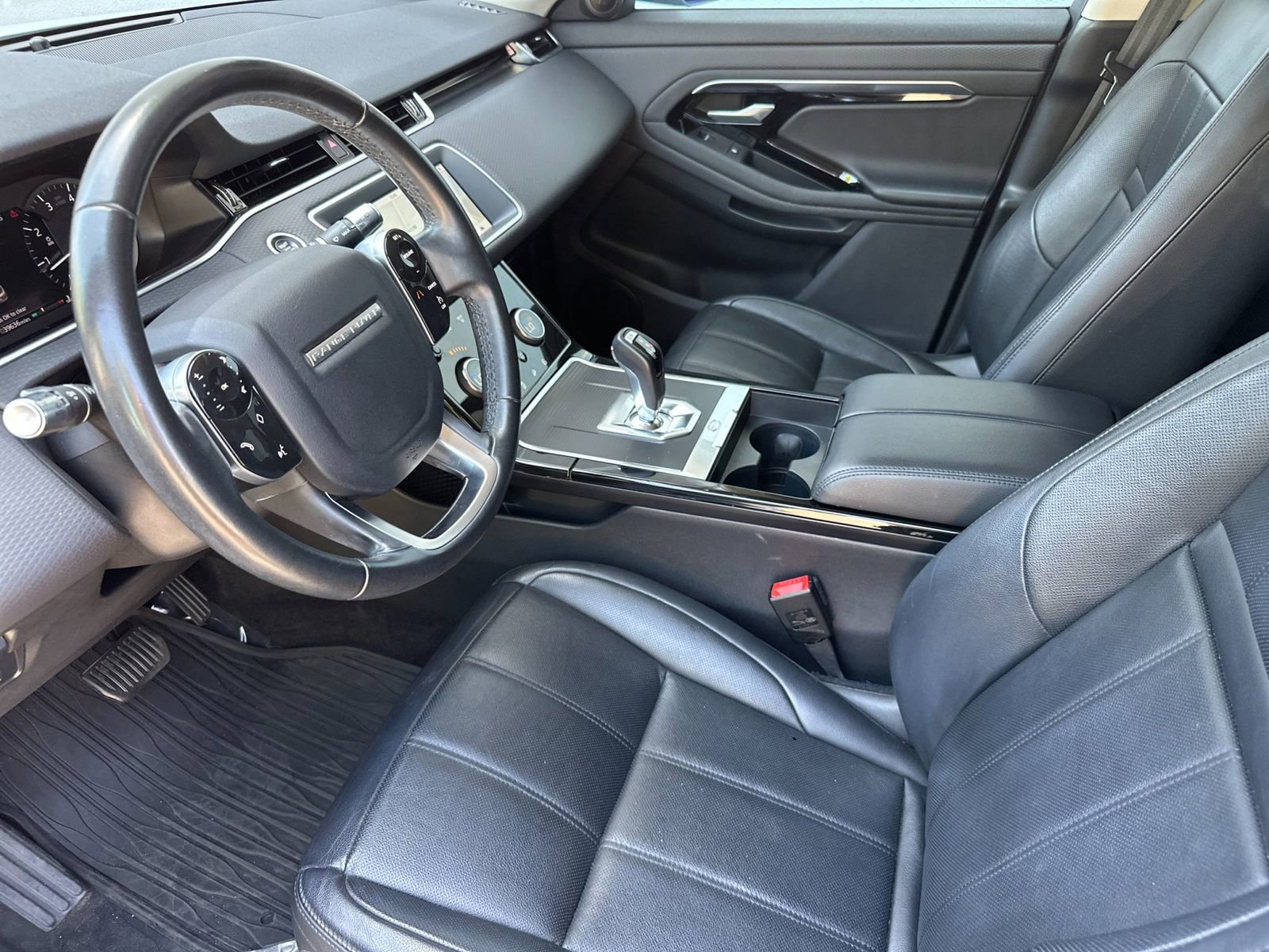 Used 2020 Land Rover Range Rover Evoque S AWD/4WD image 10