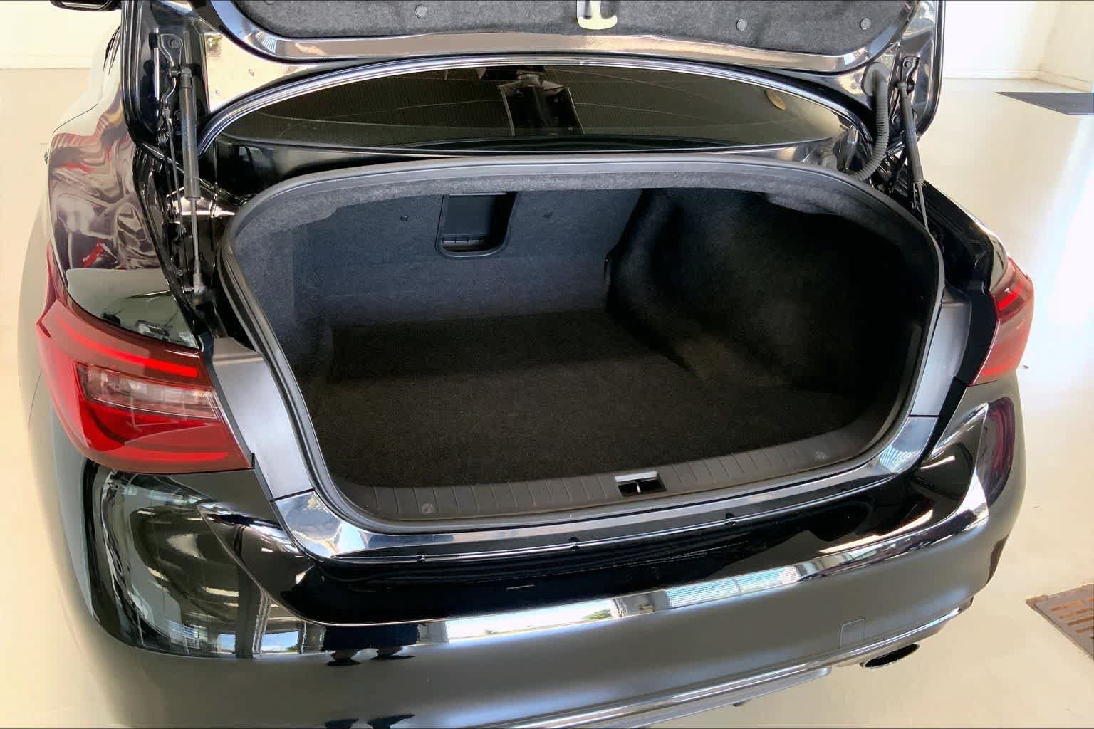Used 2020 INFINITI Q50 Luxe AWD/4WD image 16