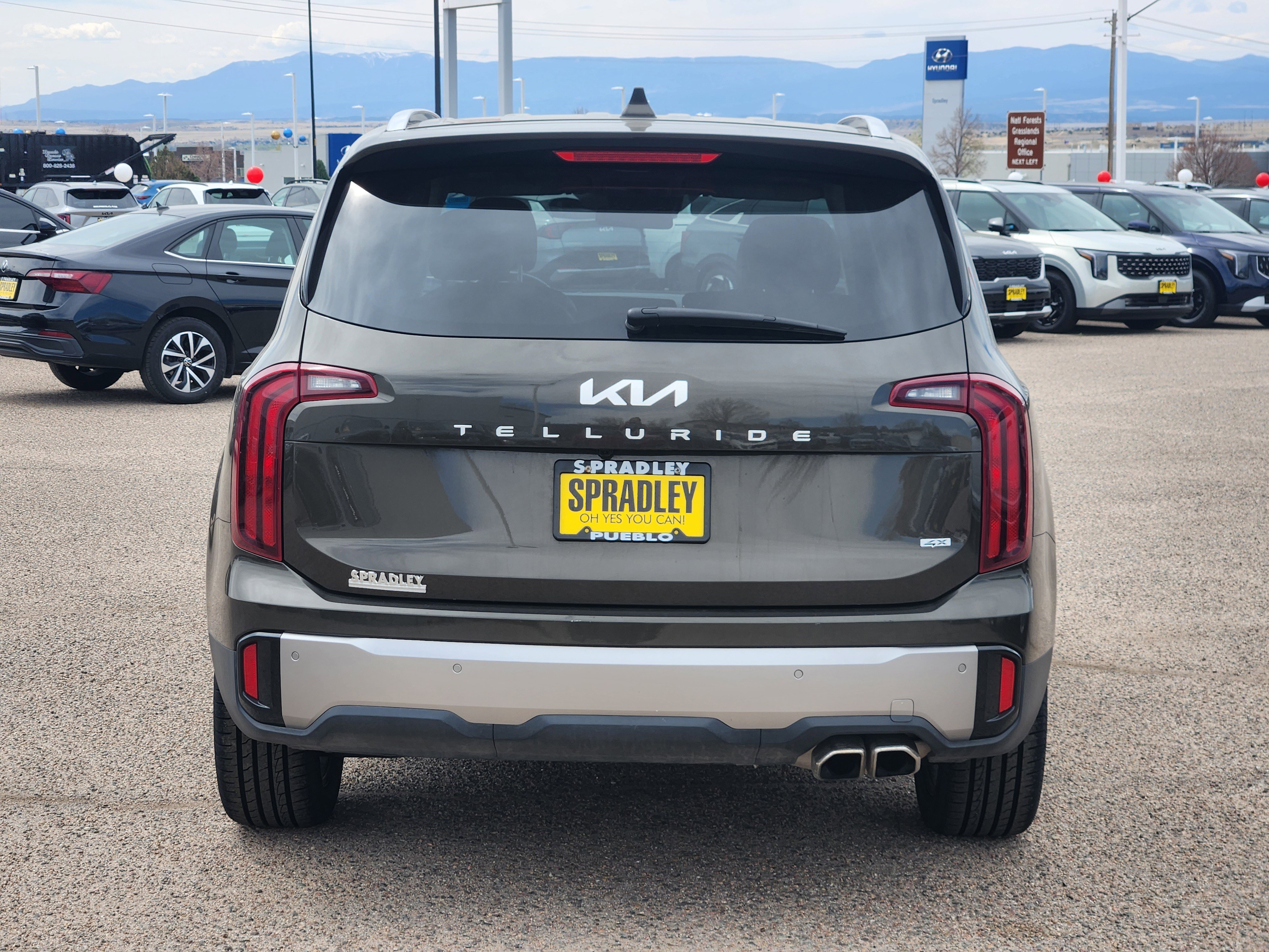 Used 2025 Kia Telluride S AWD/4WD image 4