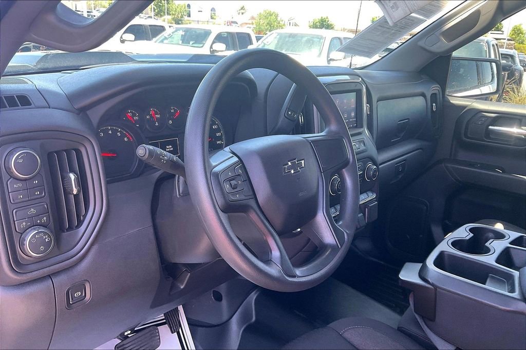 Used 2025 Chevrolet Silverado 1500 Custom Trail Boss AWD/4WD image 14
