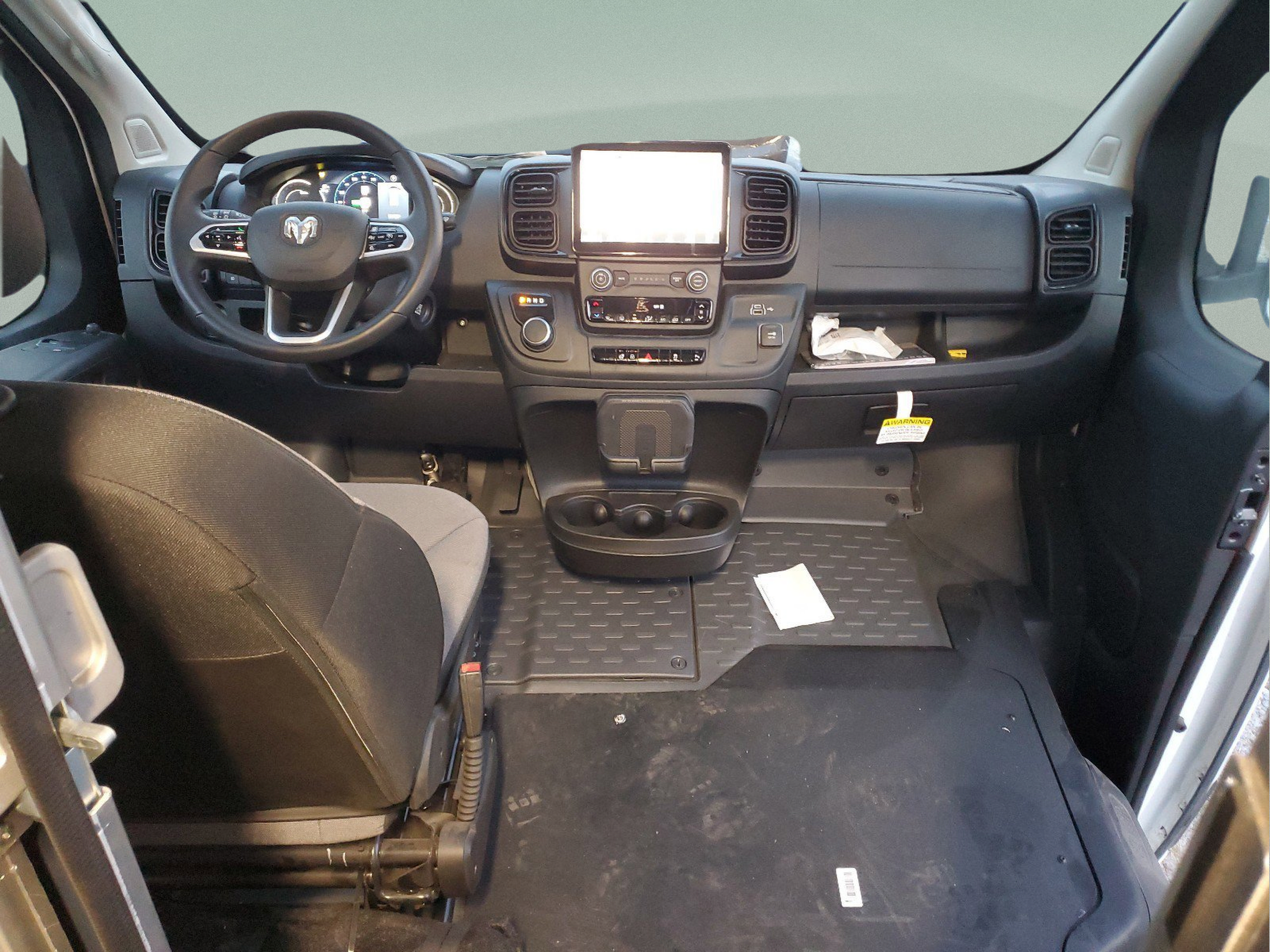 New 2025 RAM ProMaster 3500 FWD image 17