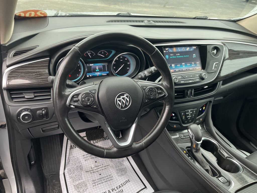 Used 2017 Buick Envision Essence image 10