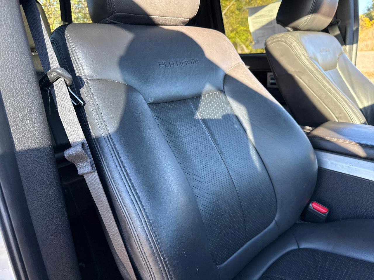 Used 2013 Ford F150 Platinum AWD/4WD image 26