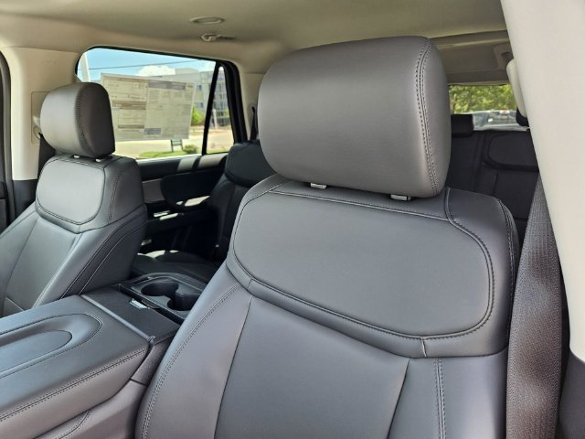 New 2027 Ford Expedition Active RWD image 12