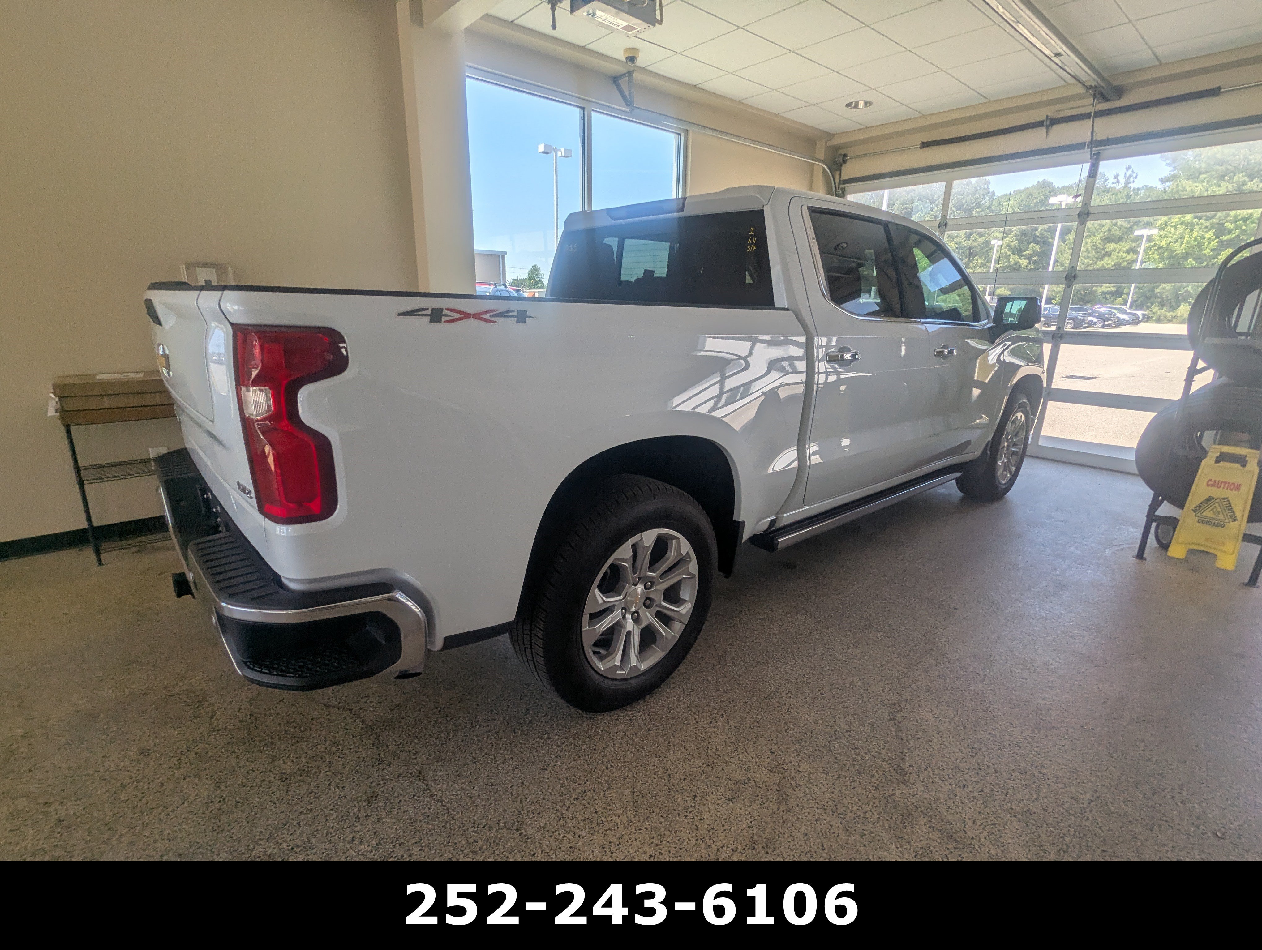 Used 2026 Chevrolet Silverado 1500 LTZ w/ LTZ Convenience Package II AWD/4WD image 3