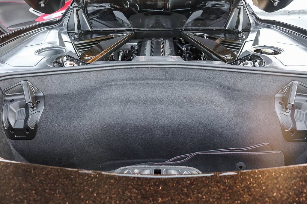 Used 2020 Chevrolet Corvette Stingray Preferred Cpe w/ 2LT Preferred Equipment Group RWD image 27