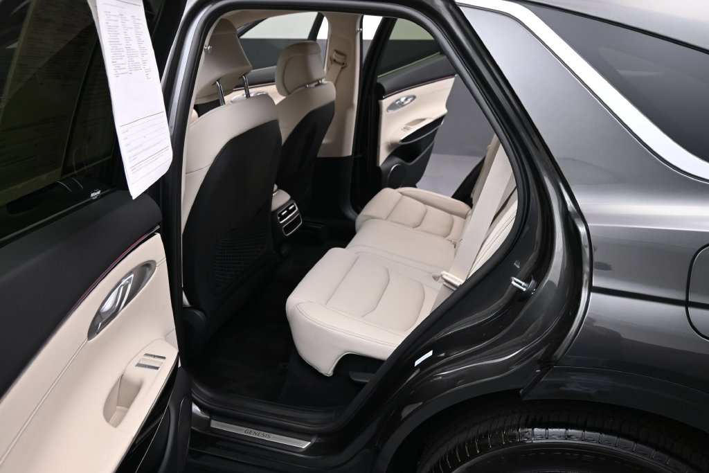 Used 2026 Genesis GV70 2.5T AWD/4WD image 10
