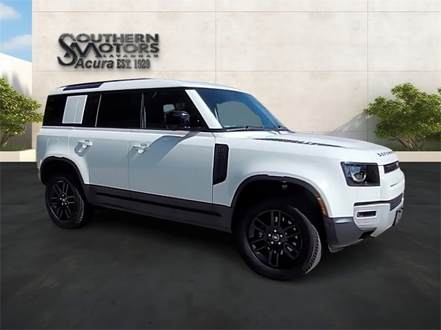 Used 2025 Land Rover Defender 110 S image 29