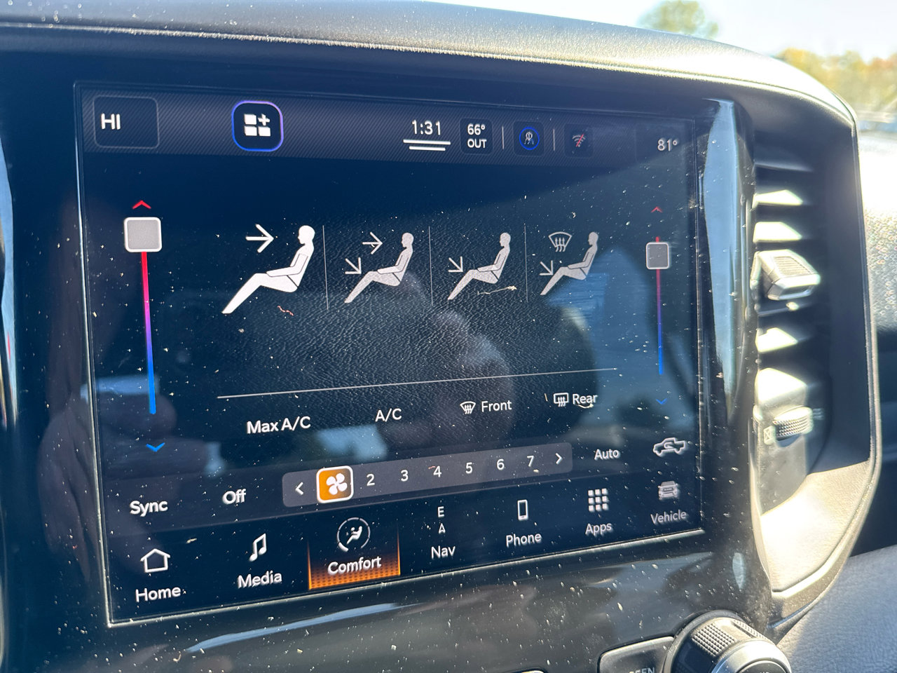 Used 2022 RAM 3500 Tradesman w/ Chrome Appearance Group image 17