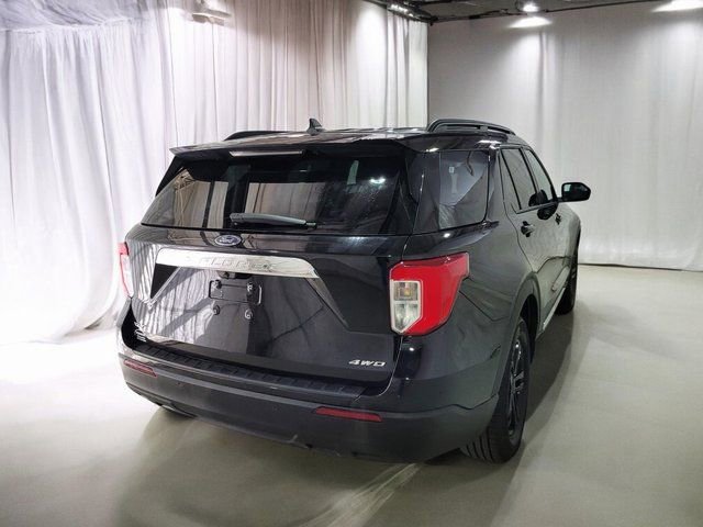 Used 2022 Ford Explorer XLT image 19