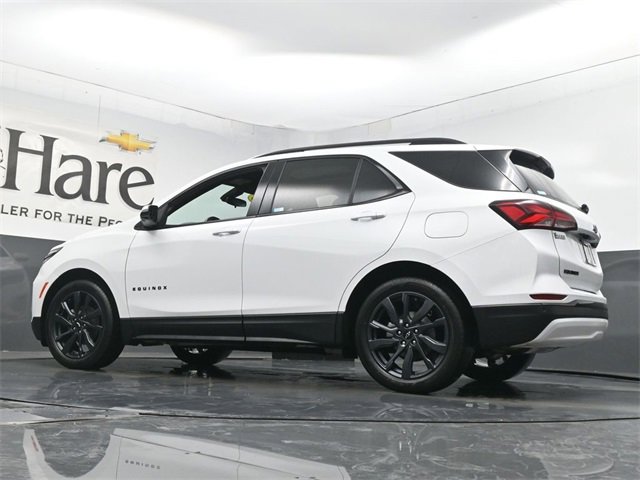 Used 2024 Chevrolet Equinox RS w/ RS Leather Package image 54