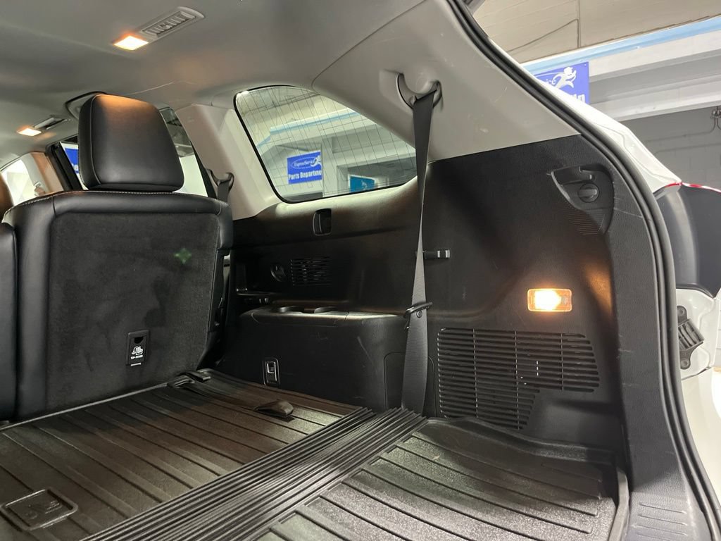 Used 2019 Toyota Highlander XLE AWD/4WD image 42