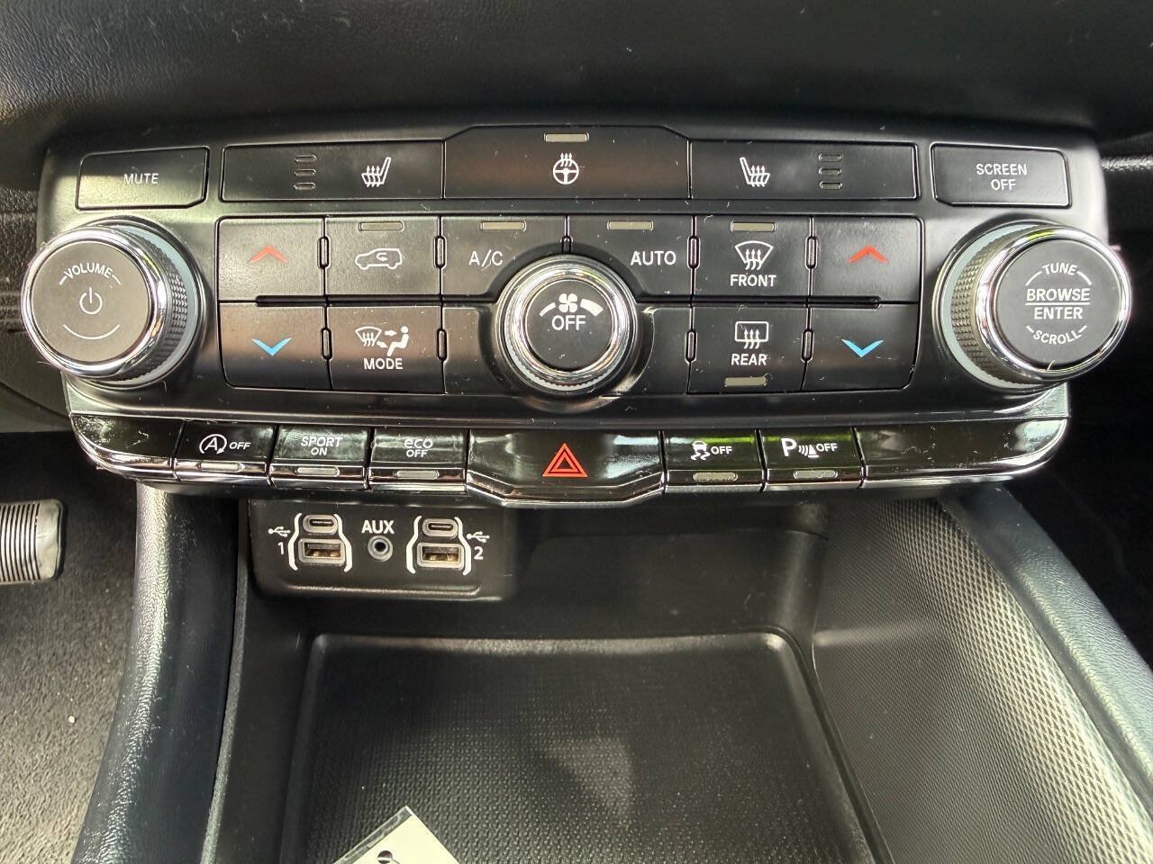 Used 2023 Dodge Durango GT AWD/4WD image 23
