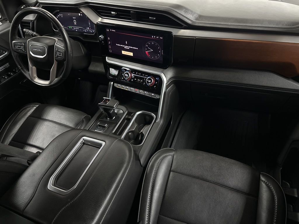 Used 2022 GMC Sierra 1500 Denali AWD/4WD image 12