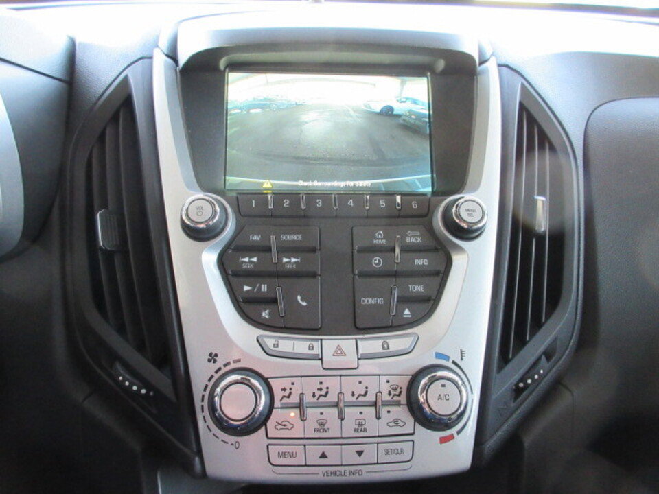 Used 2014 Chevrolet Equinox LT w/ Driver Convenience Package image 17