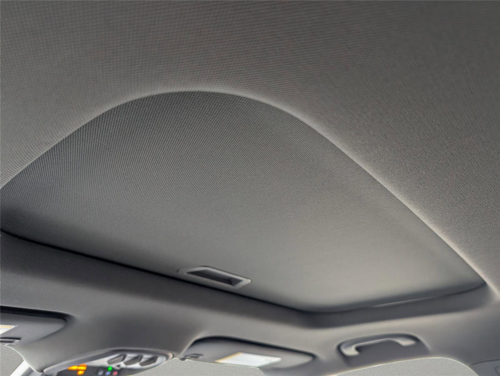 New 2026 Chevrolet Trax RS w/ Sunroof Package image 30